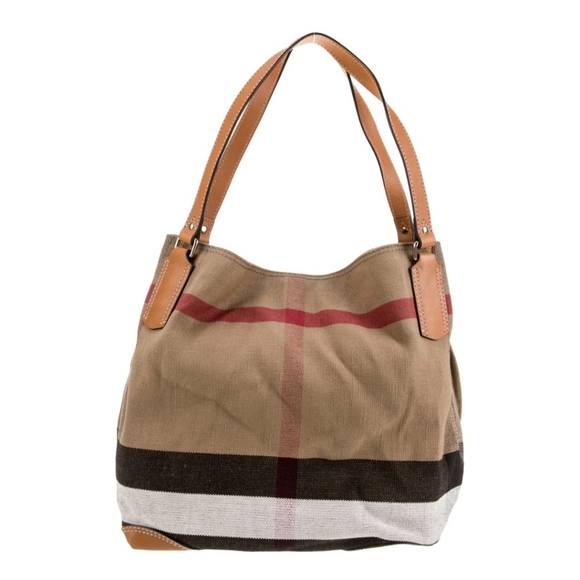 Burberry Handbags - Burberry Women's Medium Maidstone Tote